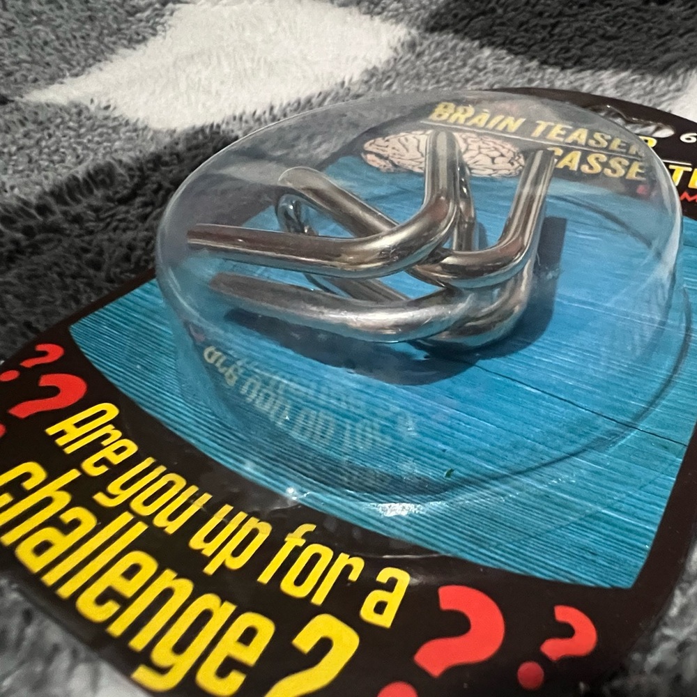 New Metal Brain Teaser 🧠 - Picture 3 of 3